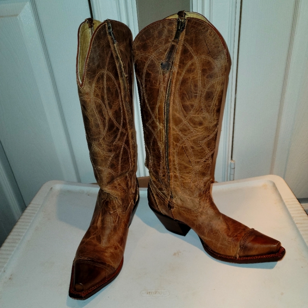 Women's Tony Lama boots